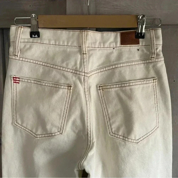 Urban outfitters BDG ivory distressed loose fit jeans size 26 country jeans boot - Picture 6 of 11